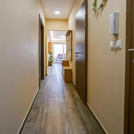 Apartment Forest Foeldvar By Bltn