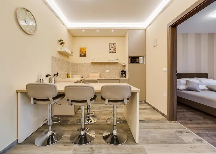 Forest Foeldvar By Bltn Apartament
